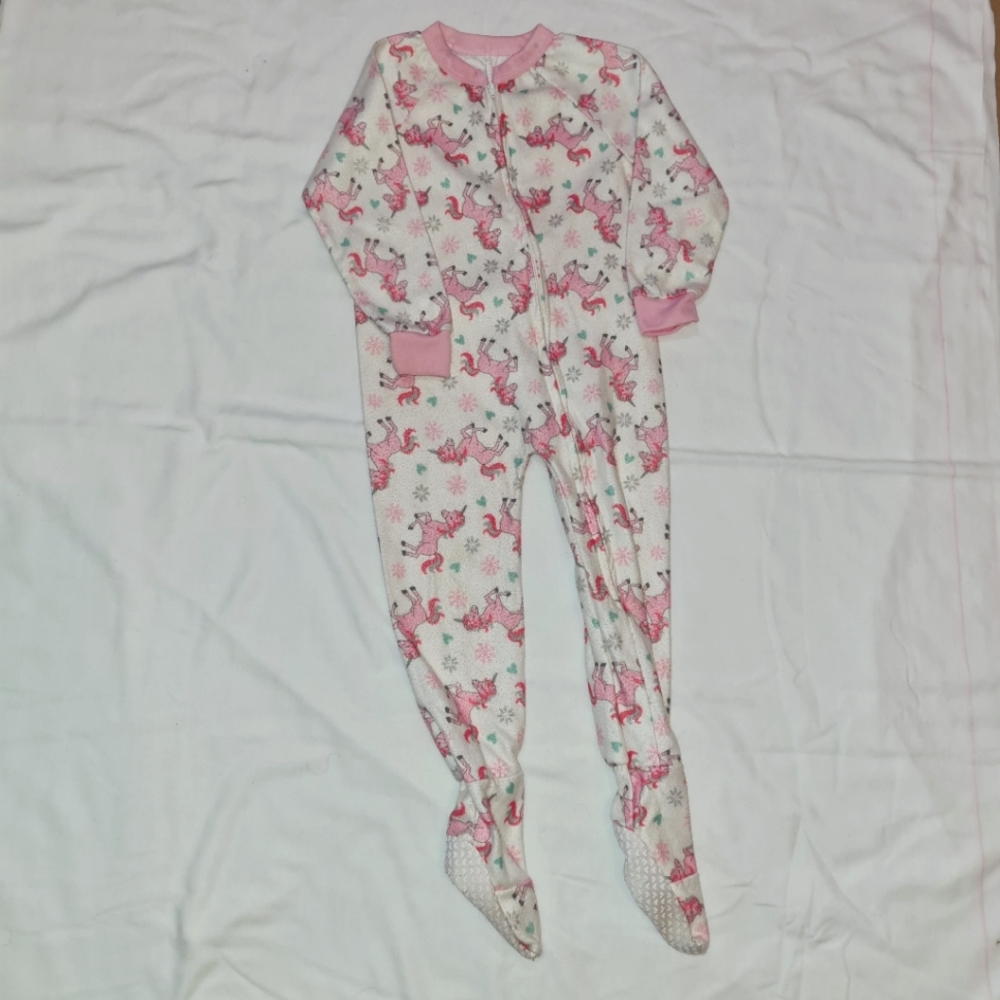 Gently Used girl's pajamas Sz4T